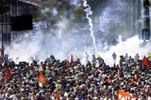 Genova, 21 luglio 2001